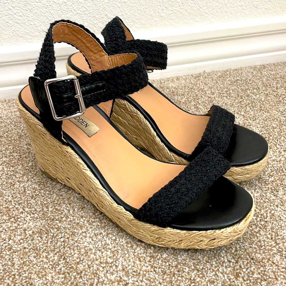 Steve Madden Like New Size 10 Platform Wedges. ~4… - image 1